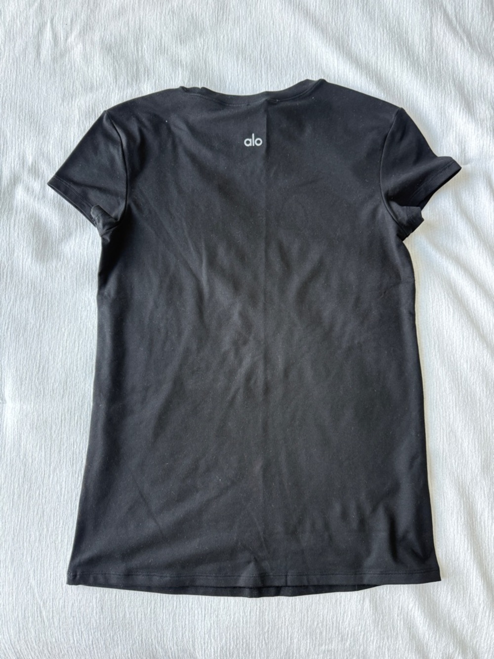 ALO Yoga Black Short Sleeve Crew Tee - Picture 3 of 3